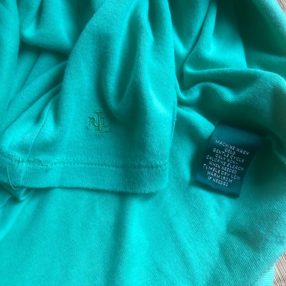 Lauren Ralph Lauren short sleeve tee shirt with  gold button epaulettes - Picture 3 of 4